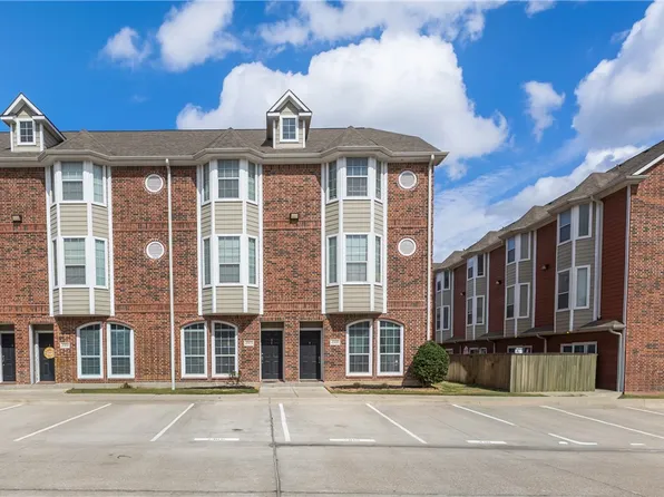 1198 Jones Butler Rd APT 2305, College Station, TX 77840