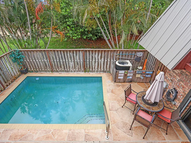 1420 Ocean Way #7D — Photo 33