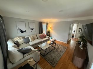 128 N Rembrandt Ave, Royal Oak, MI