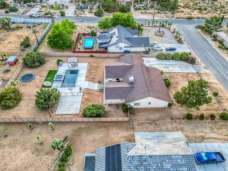 57731 San Tropeze Dr — Photo 54