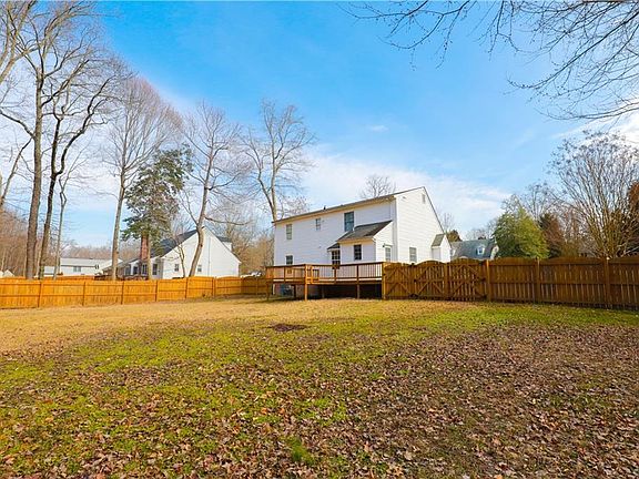 3rd image of 8153 Burnside Ct