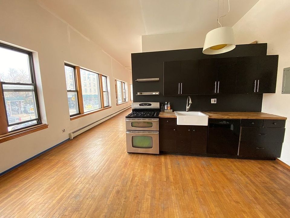 1st image of 534 Flatbush Ave #205