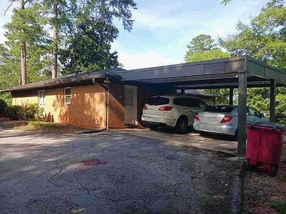 4th image of 2988 Claridge Ct