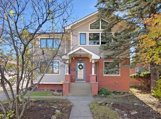 199 Ridgewood Rd, Riverside, IL 60546