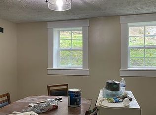 71 Warm Hollow Rd, Matewan, WV 25678