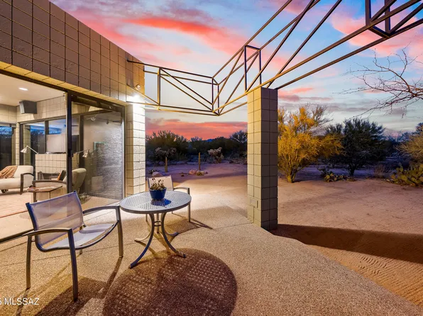13211 N Kingair Dr, Oro Valley, AZ 85755