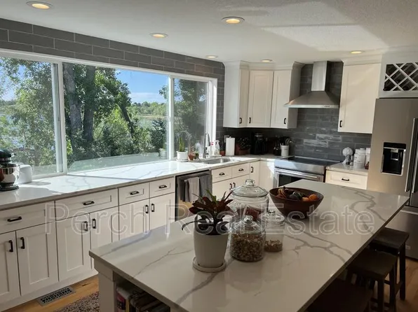 1152 S Owens St, Lakewood, CO 80232
