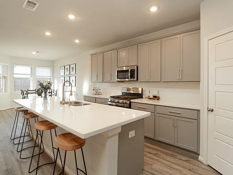 16431 Elkcreek Dr — Photo 6