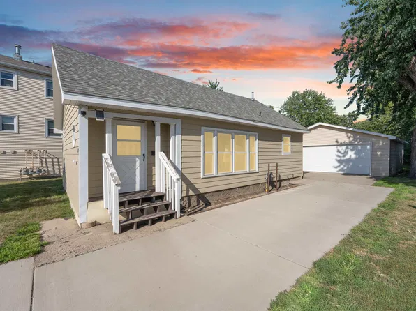 106 S Williams Ave, Sioux Falls, SD 57104