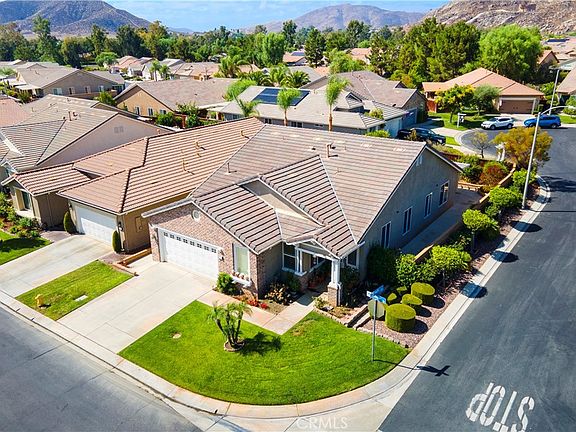 3rd image of 423 Casper Dr