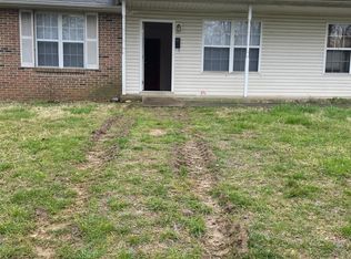 705 W 4th St APT A, Dickson, TN 37055