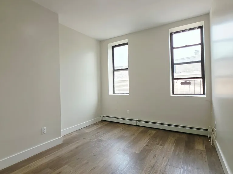 1716 John F Kennedy Blvd #1L — Photo 3