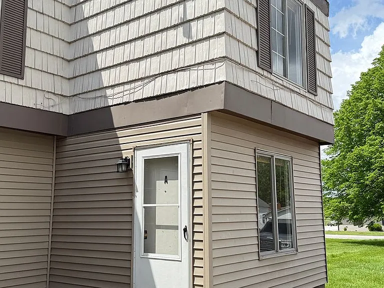 805 S Walnut St #A — Photo 2