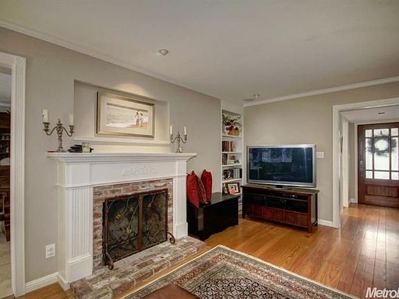 5th image of 4417 Surita St
