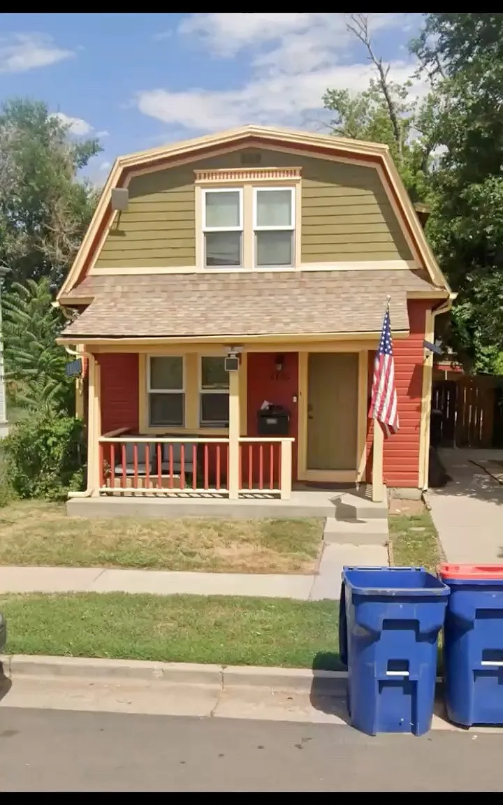 3 bed, 1600 sqft, $3,200 — Photo 1