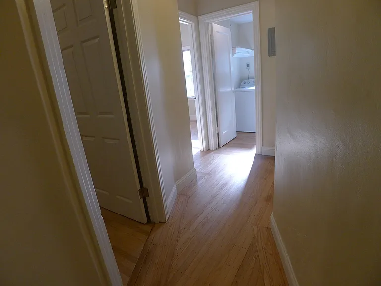 3105-3107 Telegraph — Photo 16