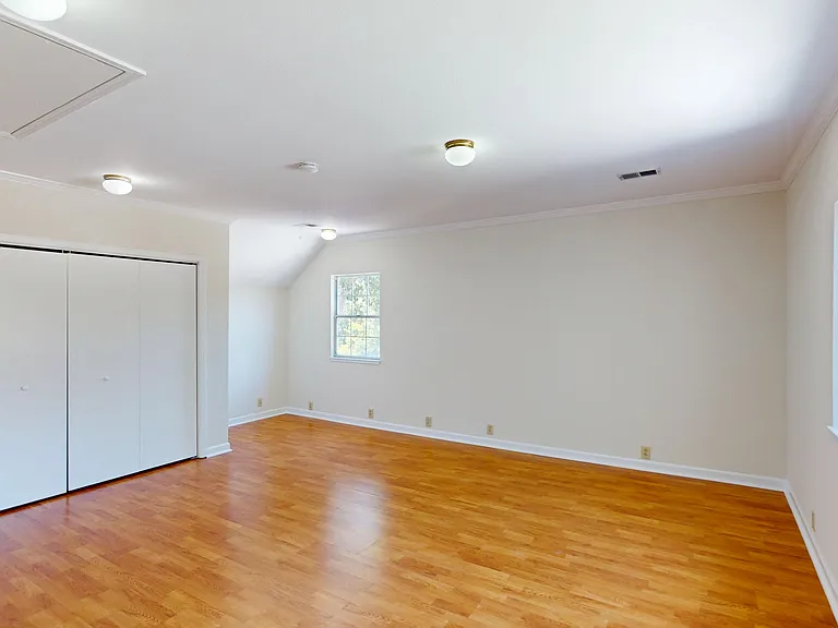 796 Clara Dr — Photo 18