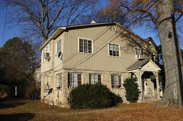 1st image of 901 Wood Ave #0