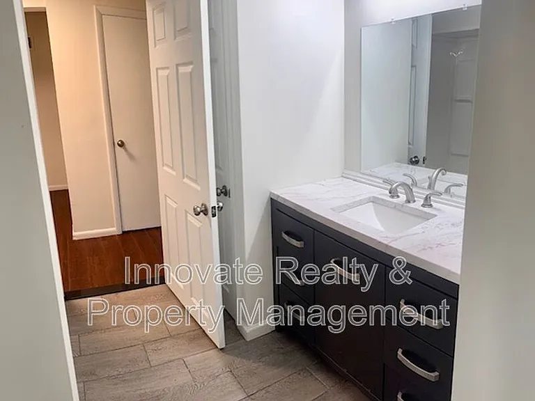613 N Broad St #10 — Photo 9