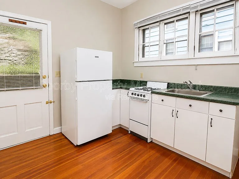 318 Tremont St #2 — Photo 6