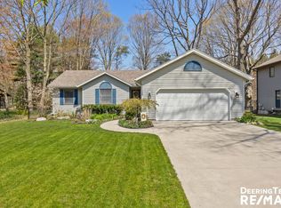 17125 5th St, Holland, MI 49424