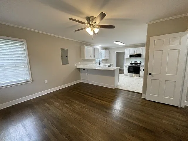 535 Stone Ave — Photo 12