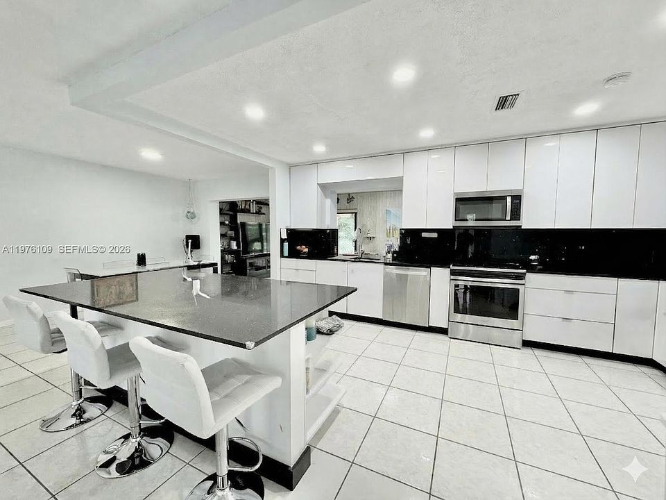 1st image of 7005 NW 94th Ave