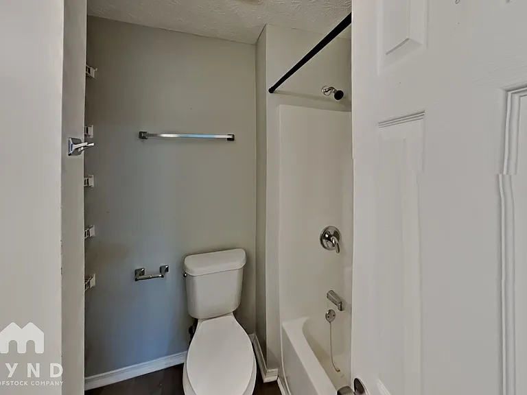 20 Countryside Ln — Photo 15