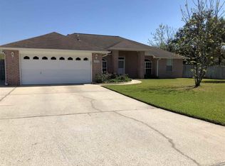 4846 Laurel Oak Dr, Pace, FL 32571