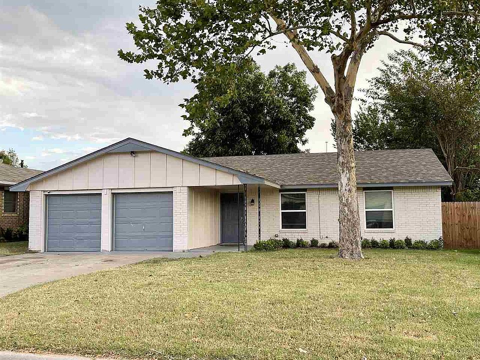 1st image of 5429 NW Cottonwood Dr