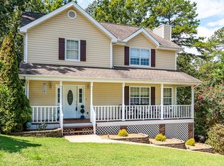 2432 West Wind Dr, Soddy Daisy, TN 37379