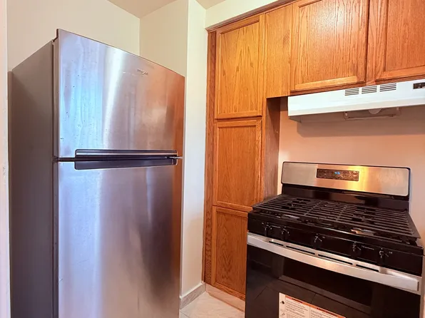 9345 Rutherford St, Detroit, MI