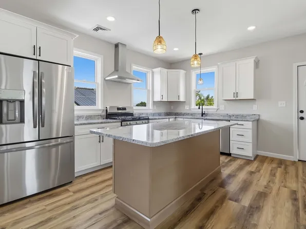 72 South Ave, Revere, MA 02151