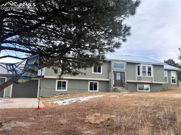 8545 Moss Rock Rd, Colorado Springs, CO 80908
