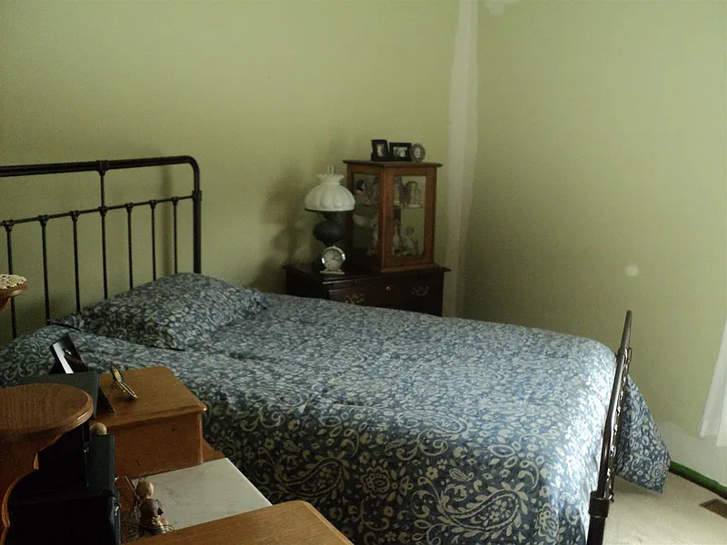 Thumbnail 9