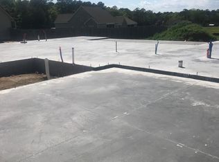 112 Halls Creek Ln, Dothan, AL 36301