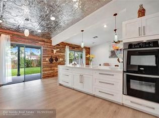 11800 S Island Rd, Cooper City, FL 33026