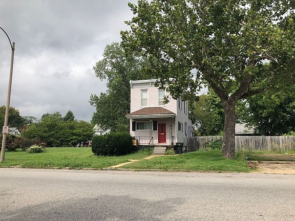 3rd image of 4247 Warne Ave
