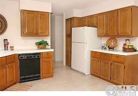 5th image of 1119 Harvest Ln