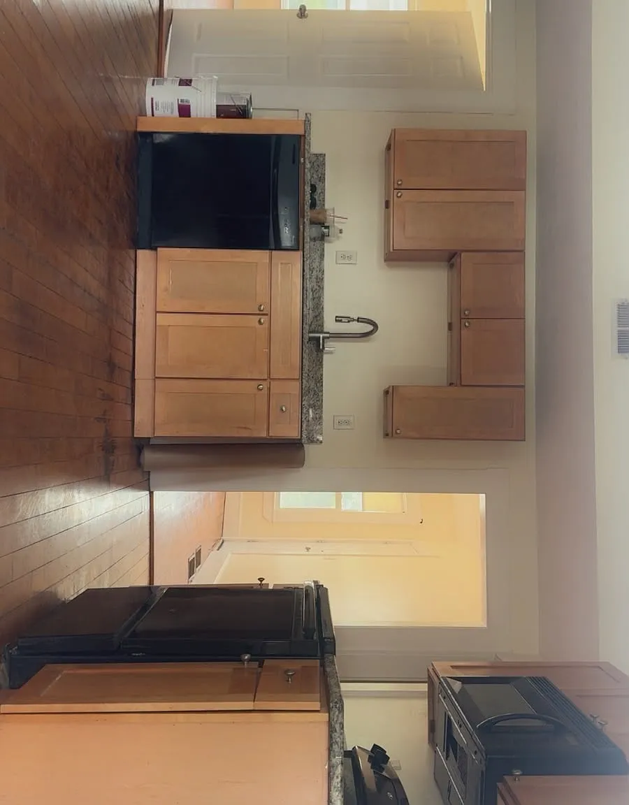 2 bed, $2,500 — Photo 2