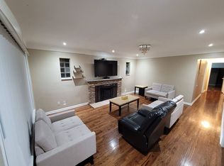 27087 Jean Rd, Warren, MI 48093