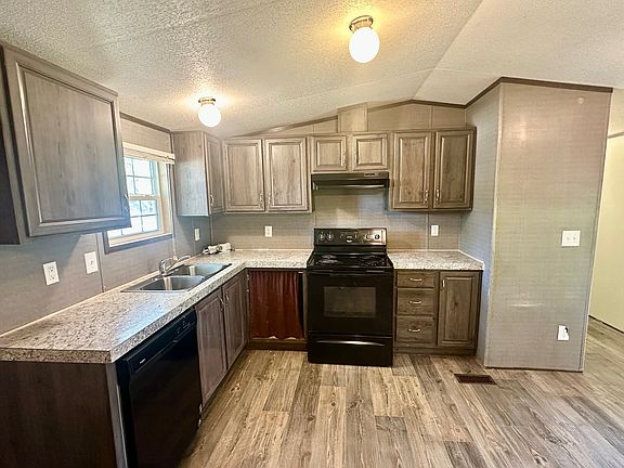 3rd image of 1522 16th St #7