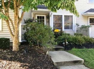 627 Sierra Dr, Hackettstown, NJ