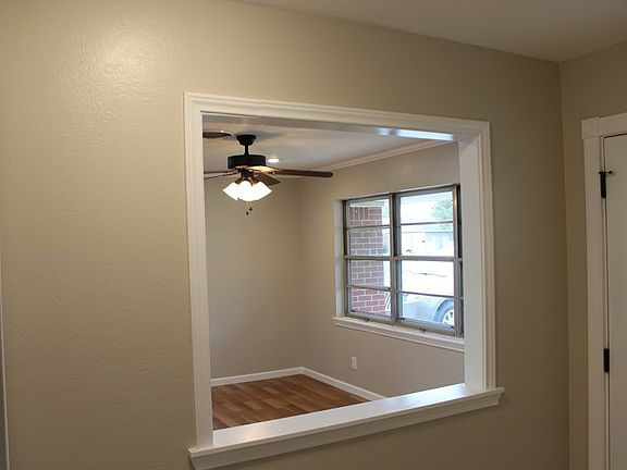 2nd image of 3313 Cimmaron Ave