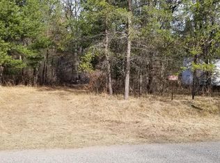 W8996 Smith Rd, Amberg, WI 54102