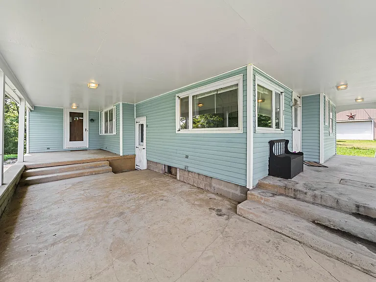 8390 Benson Rd NW — Photo 16