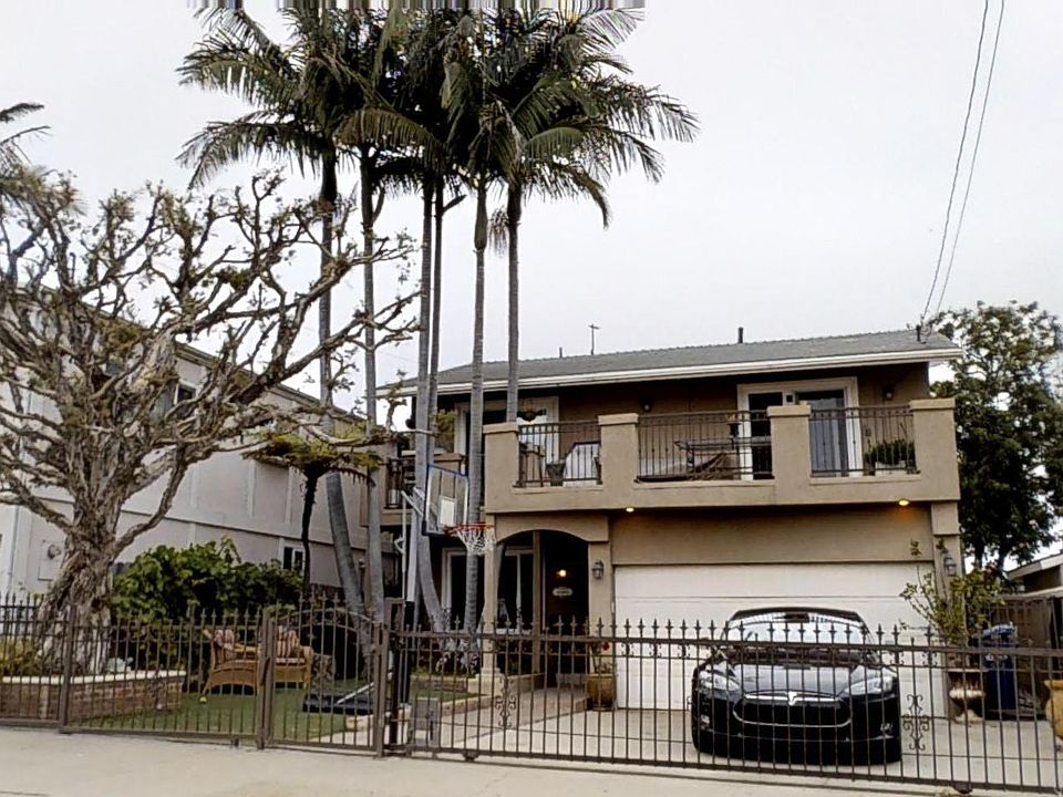 1st image of 1261 6th St