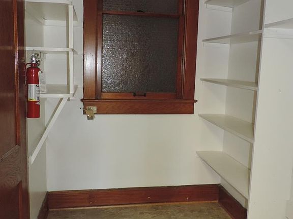 Pantry Apt 301 $600