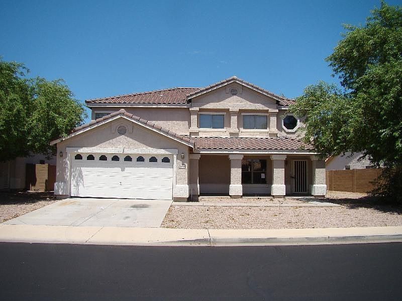 1st image of 10636 E Arbor Ave