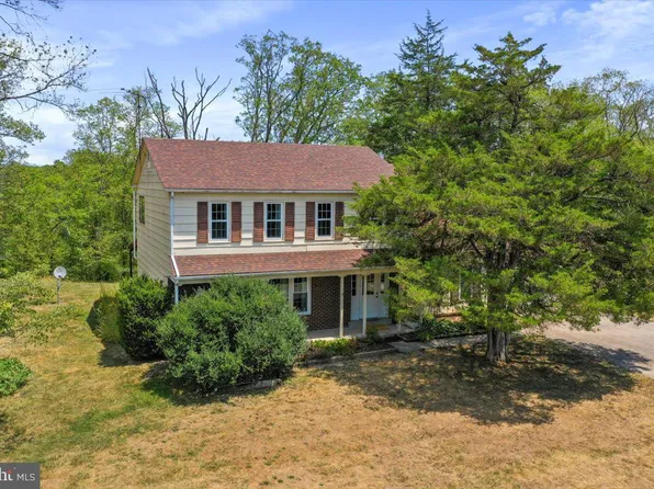 9436 John Marshall Hwy, Lebanon Church, VA 22641